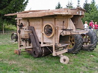 Batteuse (Fete de la Moisson St Simeon de Bressieux 2006) (5)